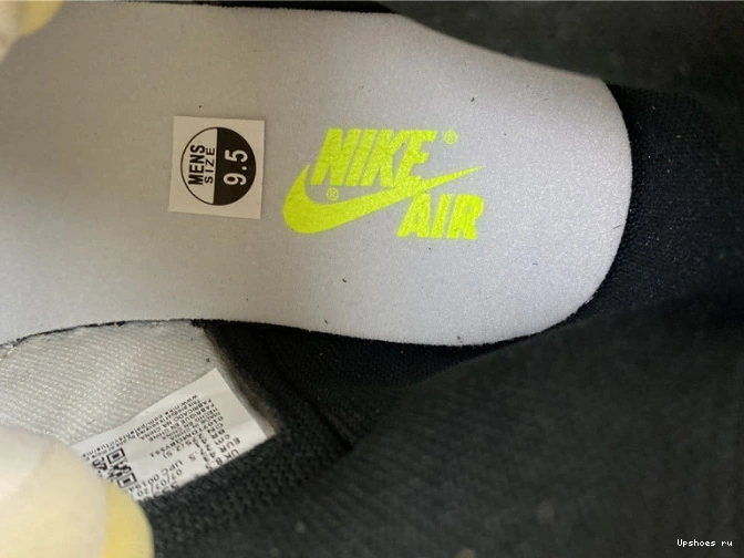 555088-118 1 Gold' High Air 'Volt Retro  OG Jordan 0210